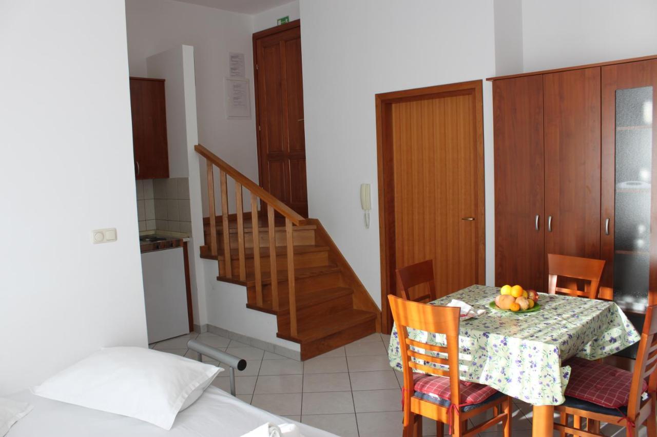 Pile Apartments 3 Omis Ngoại thất bức ảnh